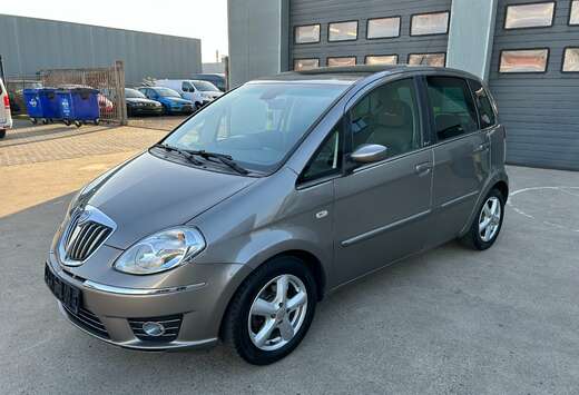 Lancia 1.4 benzine 150k gelopen 70 kw zie foto\'s wor ...