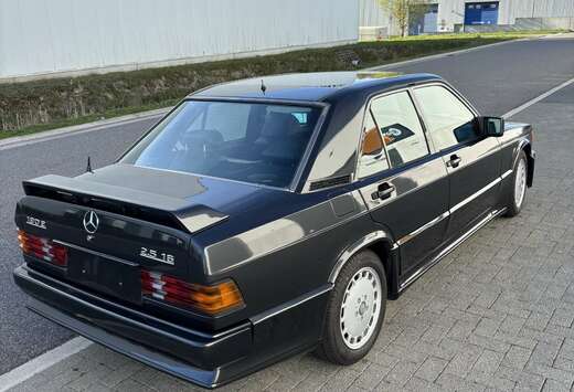 Mercedes-Benz E 2.5-16