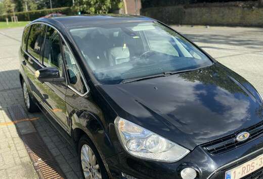 Ford Titanium
