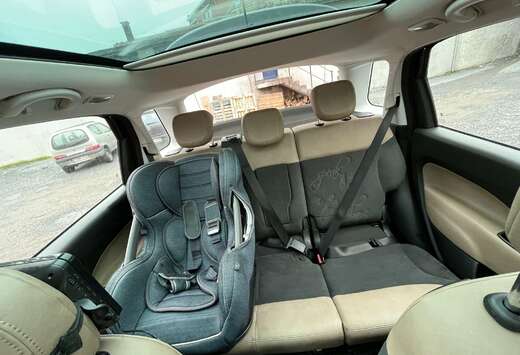 Fiat 500L 1.4i Lounge