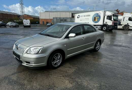 Toyota 1.8i AIRCO DIGITAL JANTE ALUMINIUM ÉTAT NICKE ...