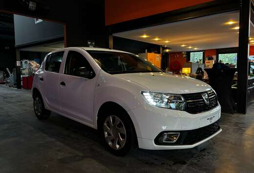 Dacia 12 MOIS DE GARANTIESandero  1.0i SCe  (EU6.2)