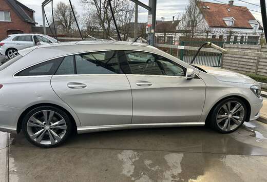Mercedes-Benz Shooting Brake d 7G-DCT AMG Line