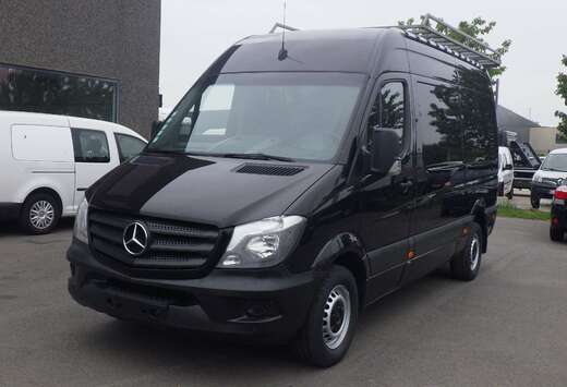 Mercedes-Benz 319 (Stock ID 67229)