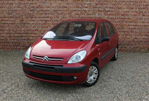 Citroen Xsara Picasso 1.6i * EXPORT MARCHAND *