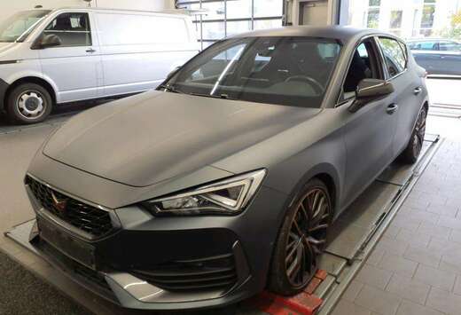 2.0 TSI 300CV * Brembo* Volant SS * Caméra * Matt