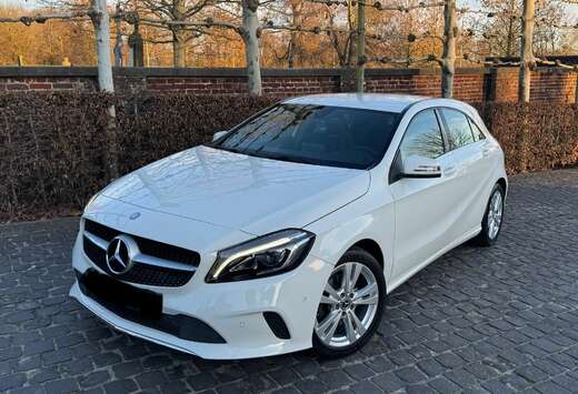 Mercedes-Benz Led Lichten / Half Leder / 42.000km