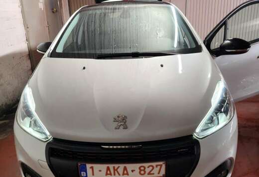 Peugeot 1.2 PureTech GT Line S&S