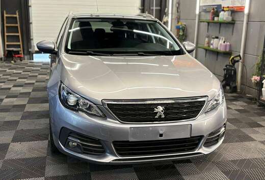 Peugeot SW 1.2l BENZINE PureTech bj. 2018 Euro 6