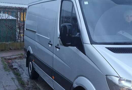 Mercedes-Benz 313 CDI (BlueTec) 906.731 7G-TRONIC Plu ...