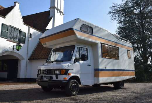 Mercedes-Benz 410D Niesmann Clou 570