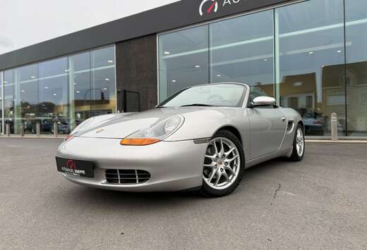 Porsche 2.5i /Like New Service book First paint