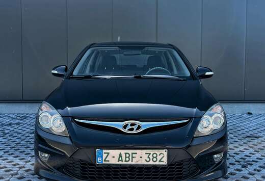 Hyundai Zetelverwarming Airco Benzine Blanco Gekeurd