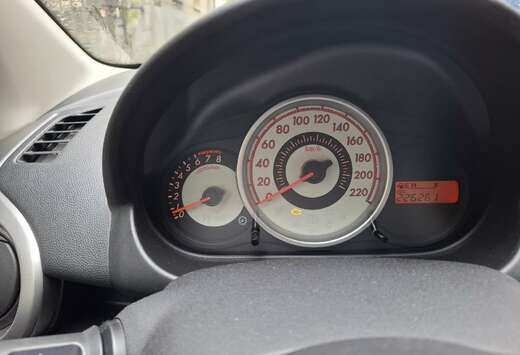 Mazda 1.3i Active