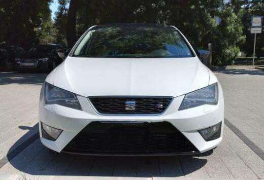 SEAT Leon 1.6 CR TDi Style DPF
