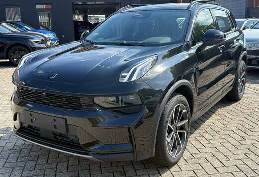 01 PHEV 1.5 Turbo Core (206 kW) Core