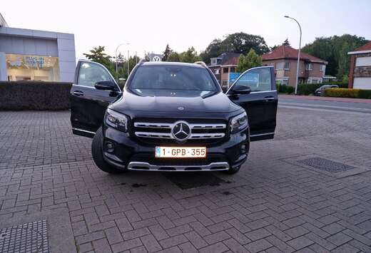 Mercedes-Benz plaasen 7