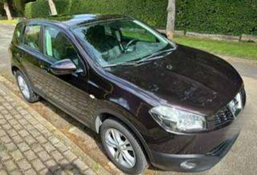 Nissan Qashqai 1.6i 2WD Tekna Nissan Connect
