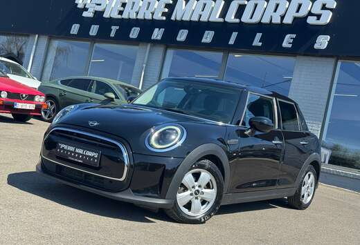 MINI 1.5 AUTO. 5 PORTES / AIRCO / LED / PDC / GARANTI ...