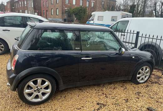 MINI 1.6i 16v AUTOMATIQUE / EMBRAYAGE PATINE UN PEU