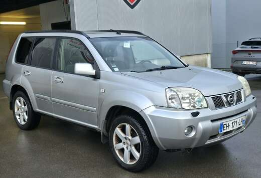 Nissan 2.2dCi4X4CLIMCUIRGPSCAMERATOIT OUVJANTES