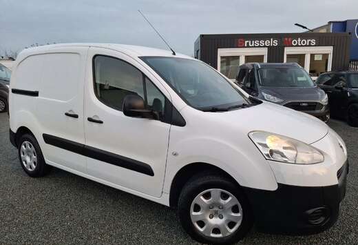 Peugeot 1.6  3places