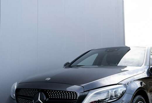 Mercedes-Benz 4Matic 9G-TRONIC Exclusive