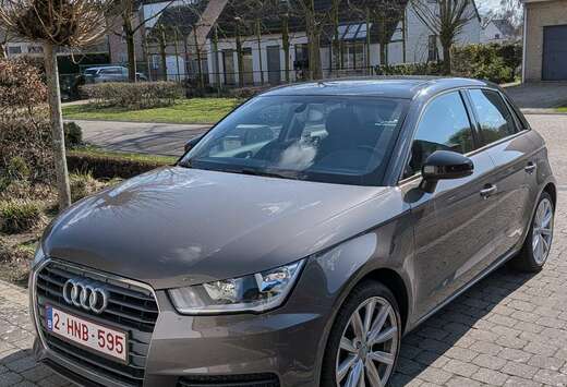 Audi 1.0 TFSI S tronic