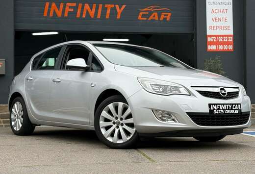 Opel Astra 1.6i Cosmo