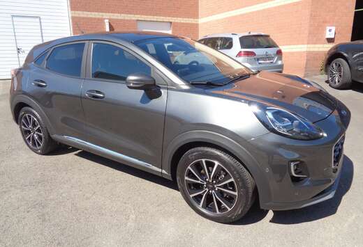 Ford Puma 1.0 EcoBoost mHEV HYBRIDE Titanium