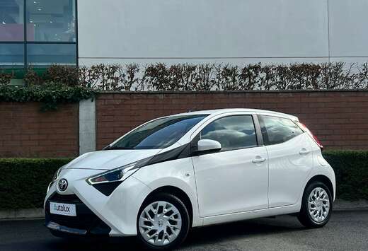 Toyota AUTOMATIQUE - 15.240 KM - CAMERA