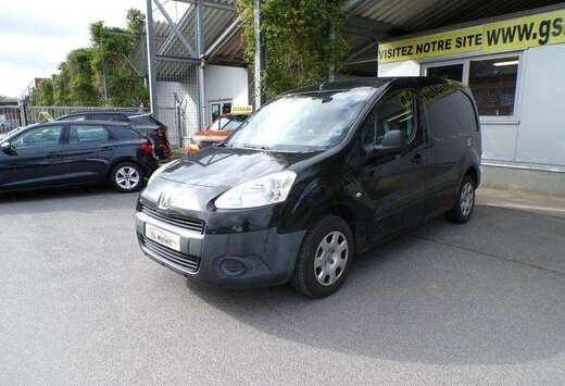 Peugeot 1.6HDi 90cv Noir 03/15  Airco Radio Caméra U ...