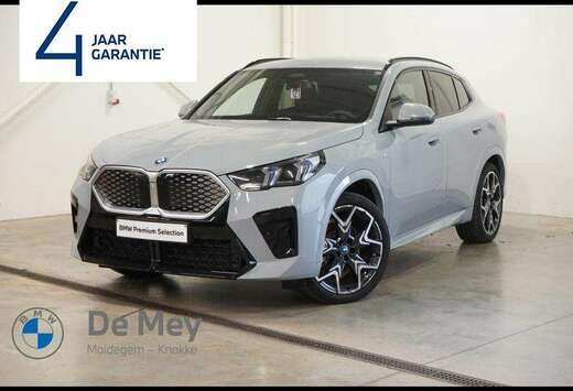 BMW iX2 xDrive30