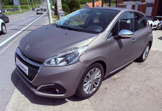 Peugeot 208 1.2 PureTech Allure S