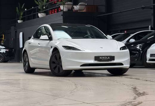 Tesla REAR WHEEL DRIVE - LOW MILEAGE - HIGHLAND PREMI ...