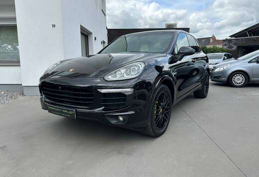 Porsche Cayenne 3.0i V6 Hybrid Tiptronic S Garantie