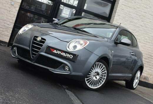 Alfa Romeo 1.4i Sport Xenon / Verw Zetels / Carplay / ...