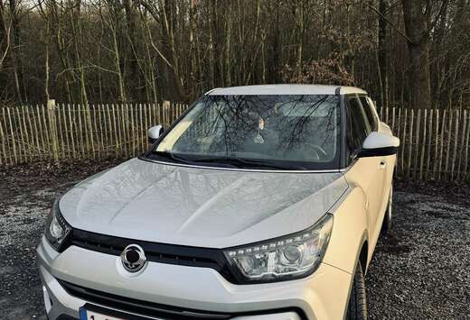 SsangYong e-XGi 160 2WD Crystal