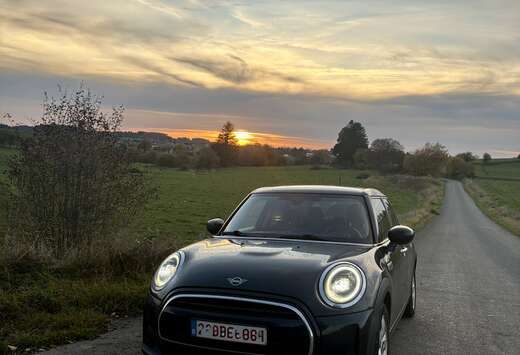 MINI 1.5- 5 portes FULL-LED/Carplay/GPS/Cruise/…