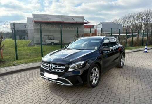 Mercedes-Benz GLA 180 d