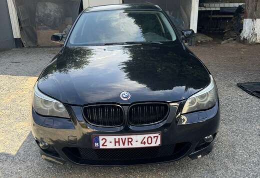 BMW 520i