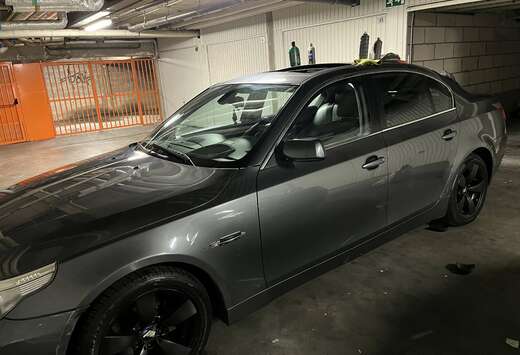 BMW 525i Exclusive Line