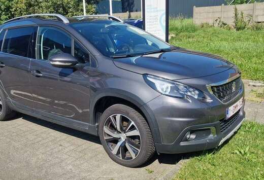 Peugeot 2008 PureTech 130 Allure