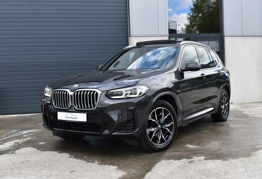 BMW xDrive30e Pack M FaceLift 2022 *Pano*