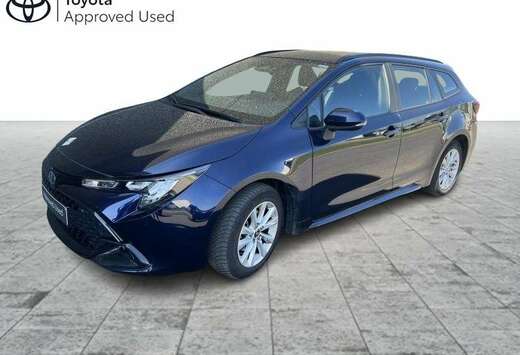 Toyota 1.8 Hybrid Dynamic