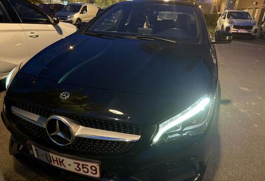 Mercedes-Benz Shooting Brake 7G-DCT AMG Line