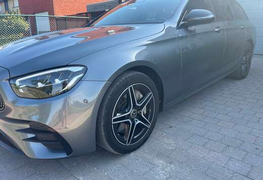 Mercedes-Benz E 300 MHE