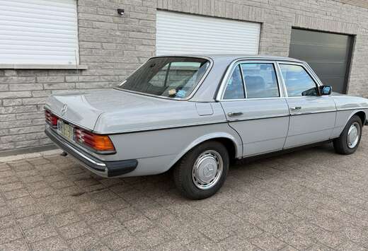 Mercedes-Benz W123
