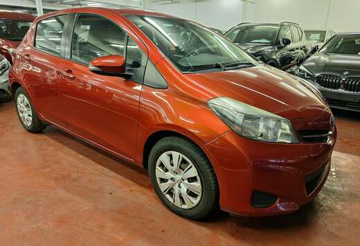 Toyota 1.0i VVT-i Comfort