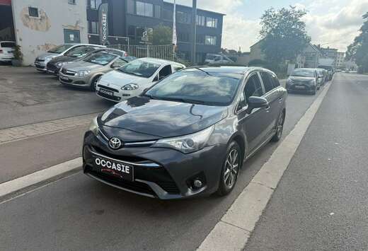 Toyota Avensis SW 1.6 D-4D Active**CARNET COMPLET**